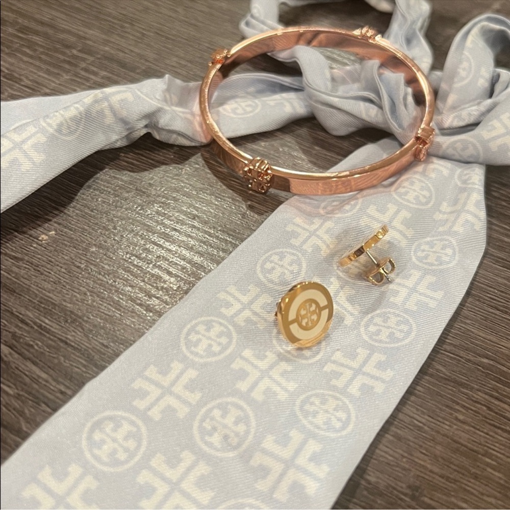 Gold and Rose Gold Jewelry Set